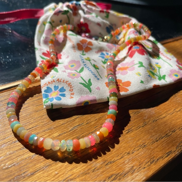 Susan Alexandra Chantilly Opal Necklace - Picture 4 of 12